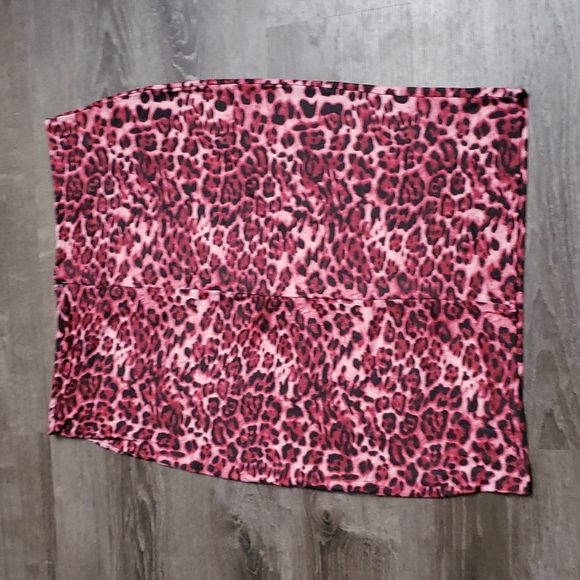 NWT WHITE MARK RED CHEETAH PENCIL SKIRT size 3X - Picture 5 of 9